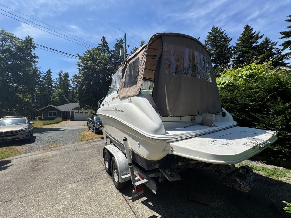 1997 Sea Ray 240 Sundancer with Trailer