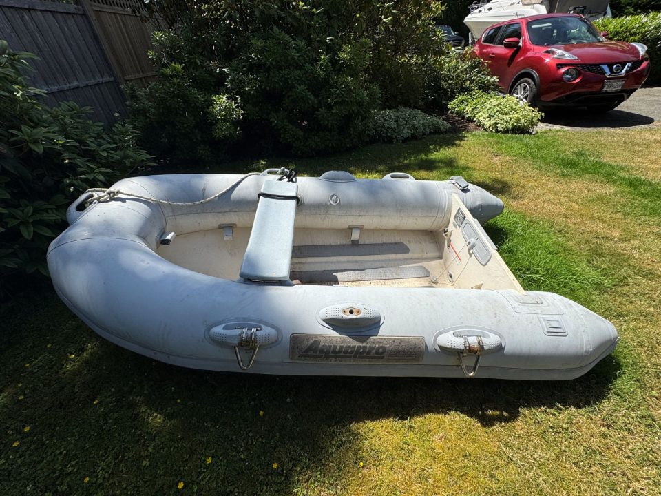 1997 Sea Ray 240 Sundancer with Trailer