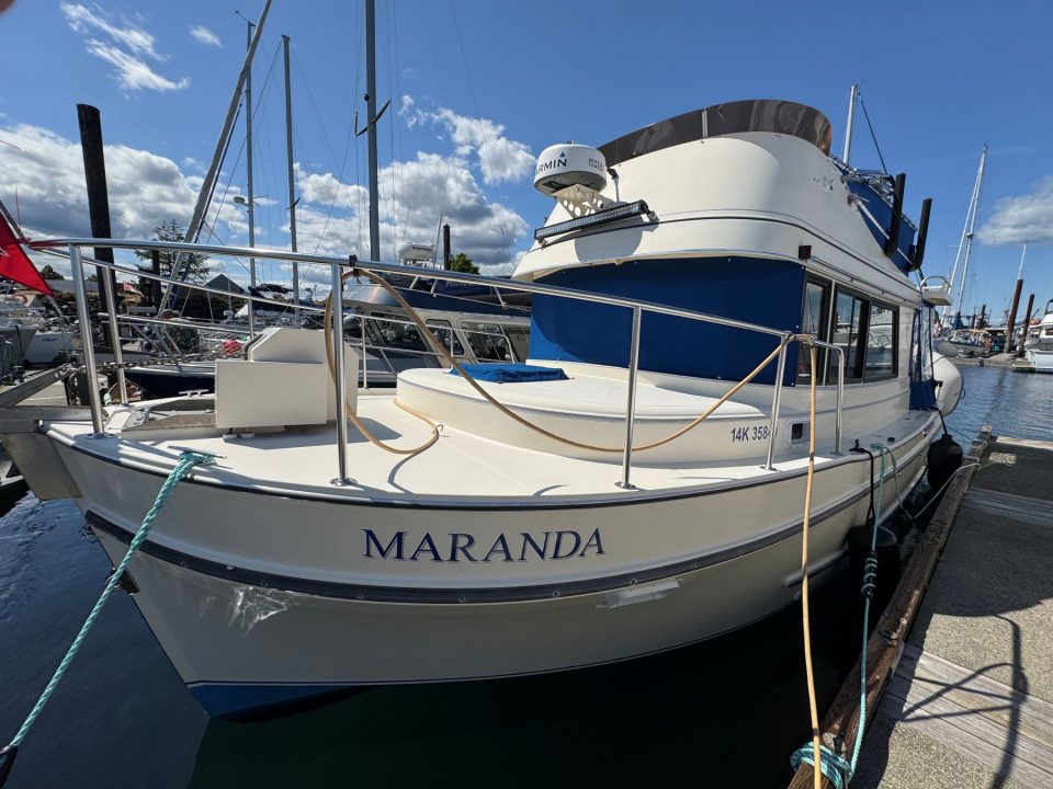 1991 Camano 31 Troll