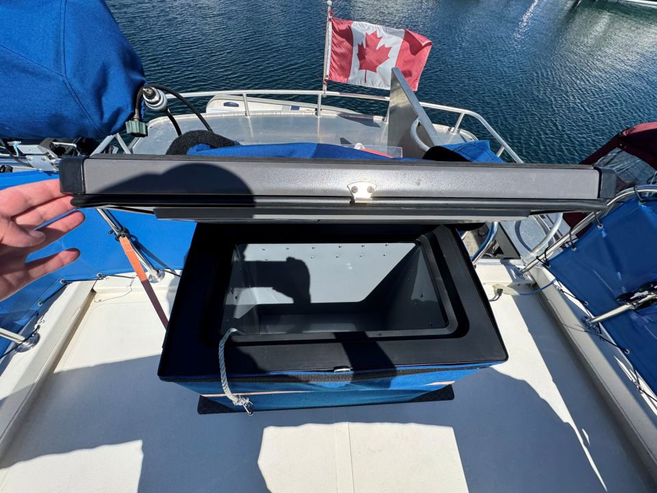 1991 Camano 31 Troll