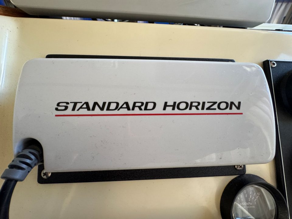 1991 Camano 31 Troll