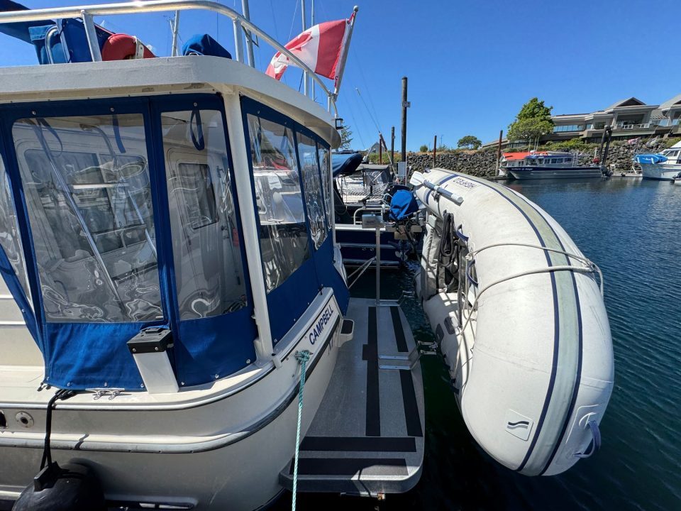 1991 Camano 31 Troll