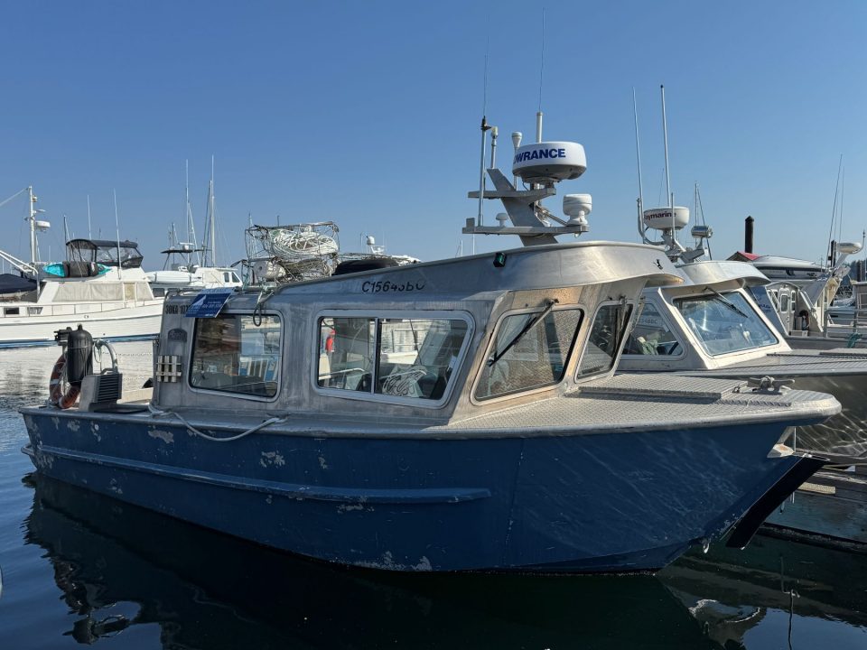 1995 EagleCraft 28′ Crewboat