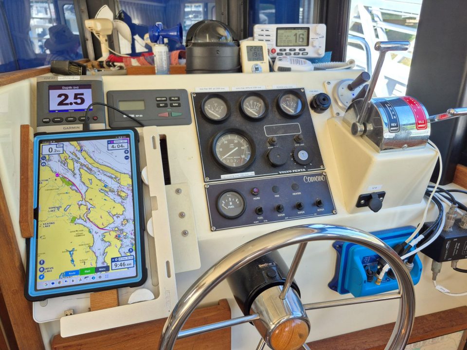 1994 Camano 31 Troll