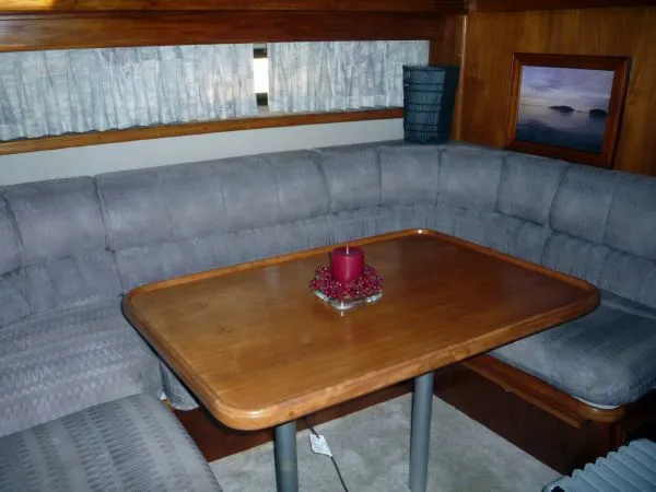 1991 Carver 42 Aft Cabin MY