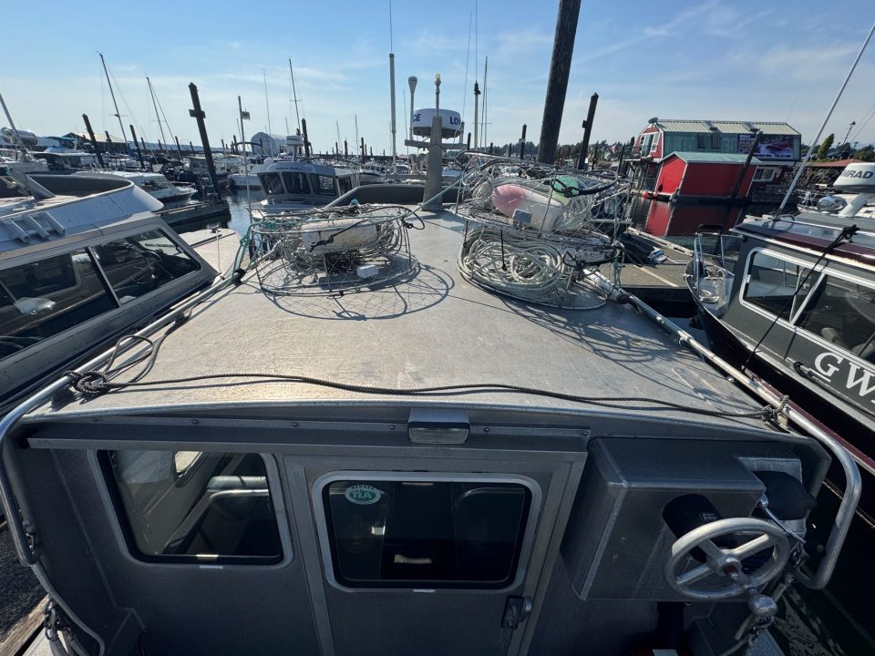 1995 EagleCraft 28′ Crewboat