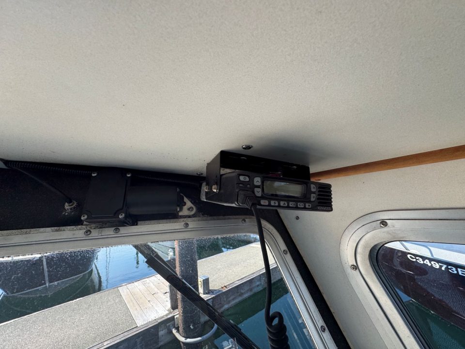 1995 EagleCraft 28′ Crewboat