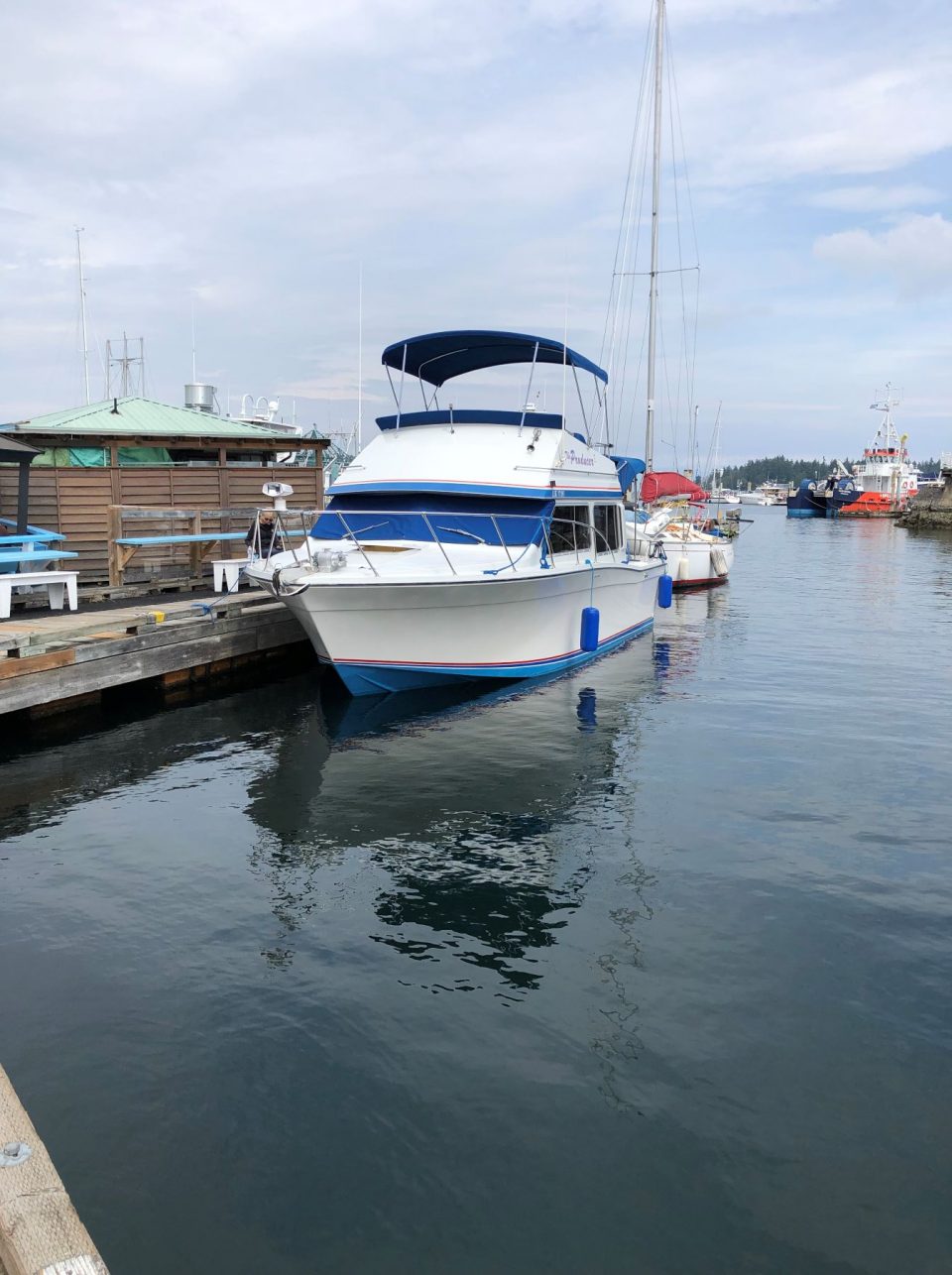 1988 Commander 30 Command Bridge