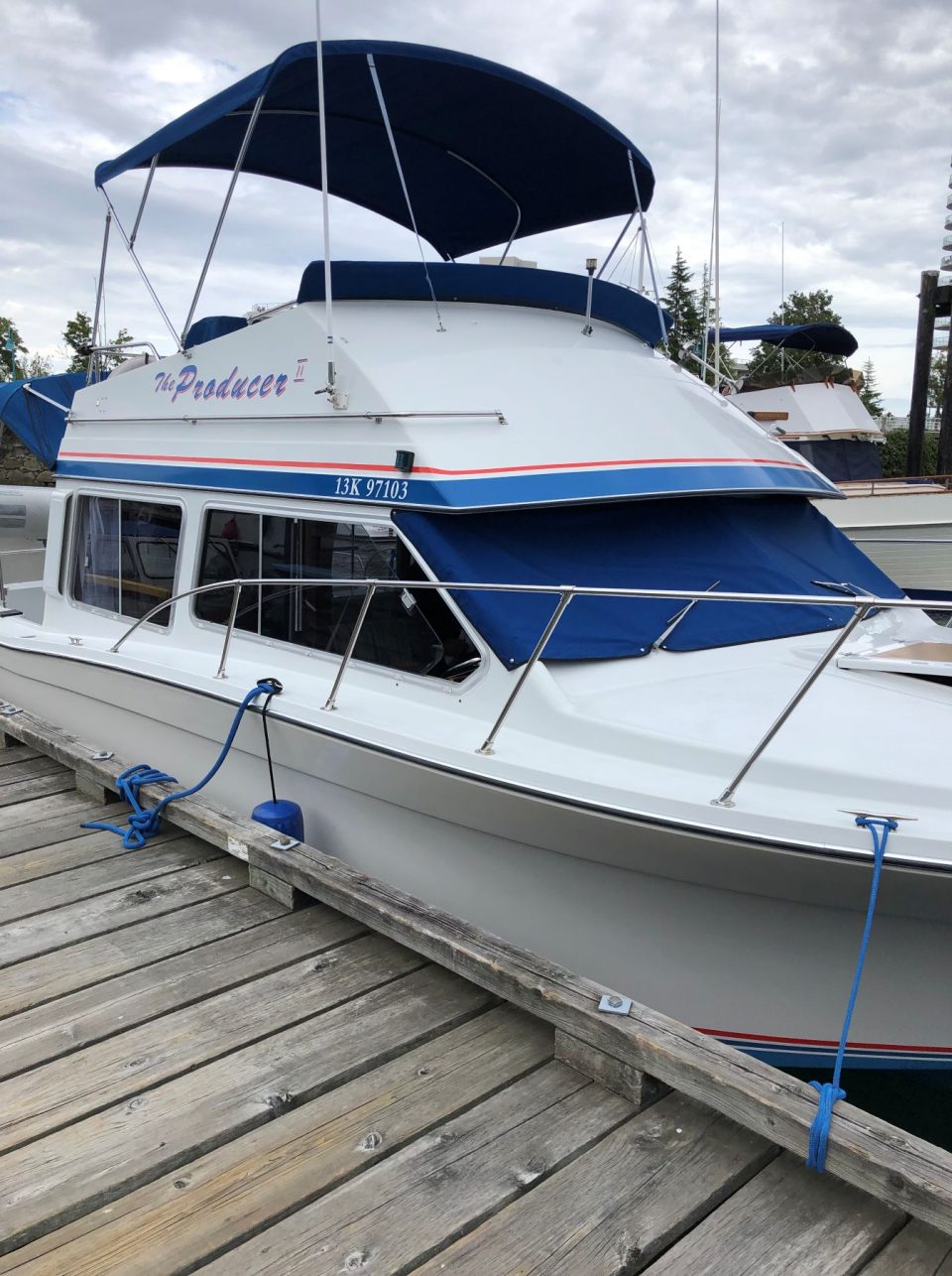 1988 Commander 30 Command Bridge