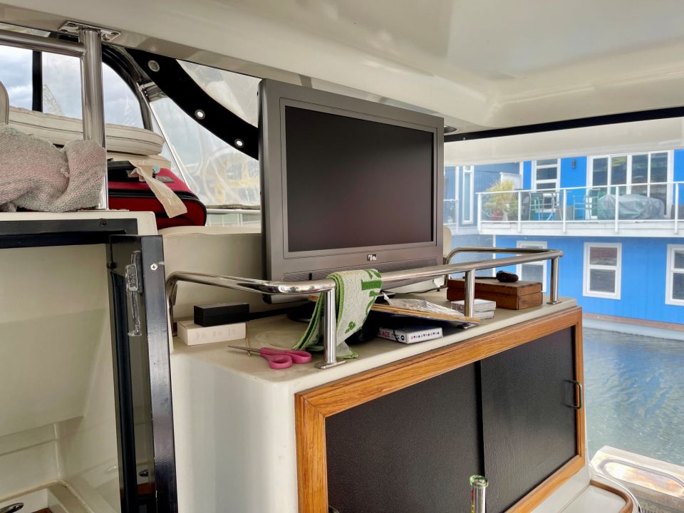 1991 Carver 42 Aft Cabin MY