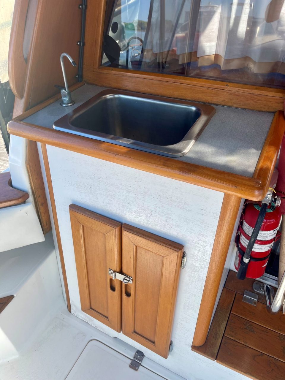 1991 Bayliner 32 Motoryacht