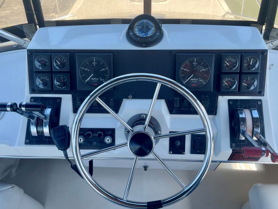 1991 Bayliner 32 Motoryacht
