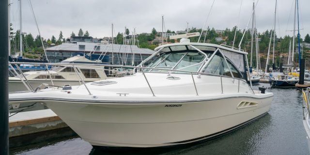 2005 Rampage 33 Express