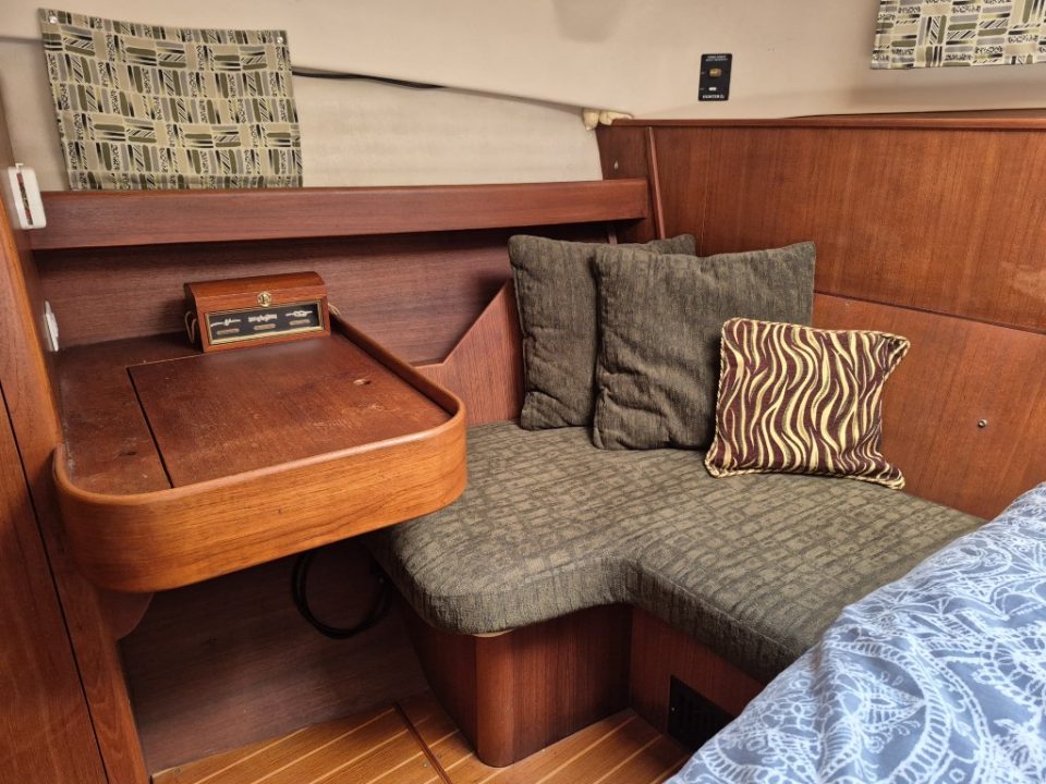 1998 Hunter Passage 450