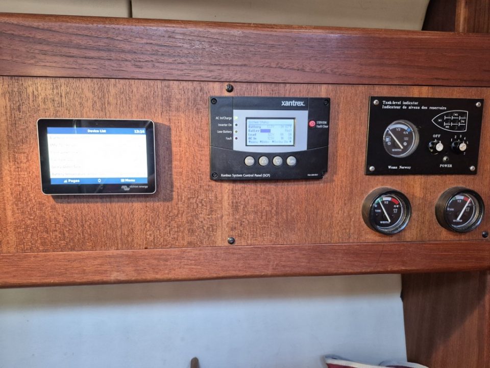 1998 Hunter Passage 450