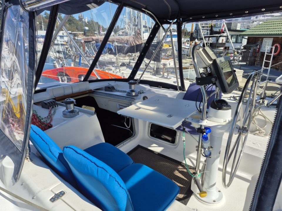 1998 Hunter Passage 450