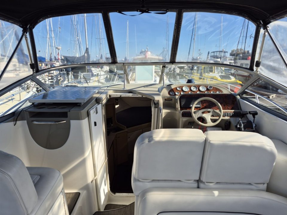 2000 Bayliner 3055 Ciera