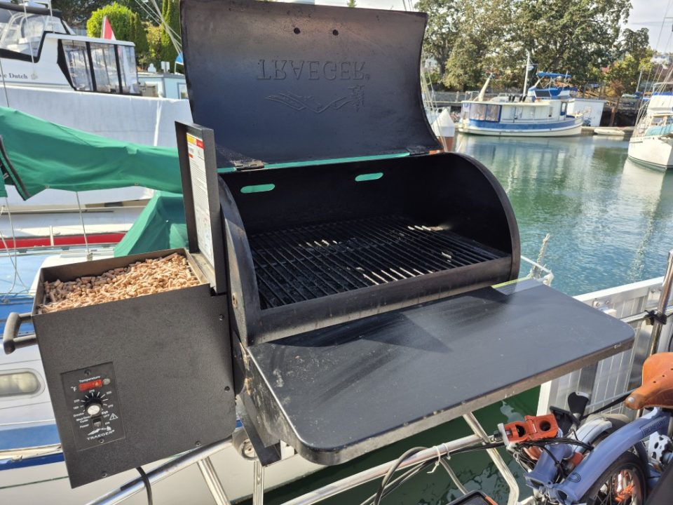 1998 Hunter Passage 450