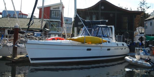 1998 Hunter Passage 450