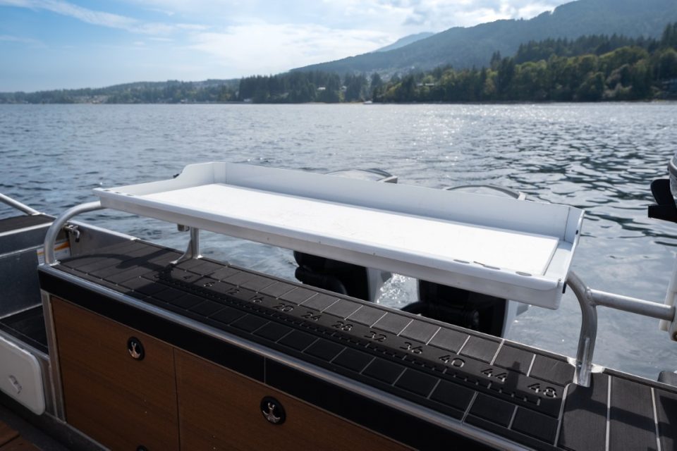 2019 Riptide Marine Saratoga 300W/Trailer/Freightliner FL60 Tow Vehicle