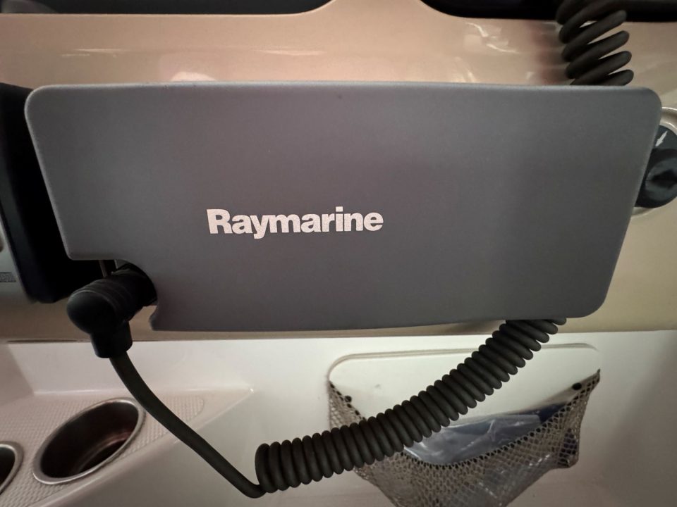 2006 Campion Allante LX 825i