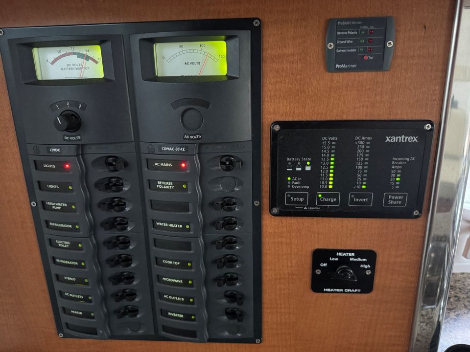 2006 Campion Allante LX 825i