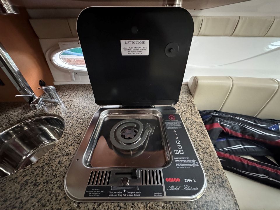 2006 Campion Allante LX 825i