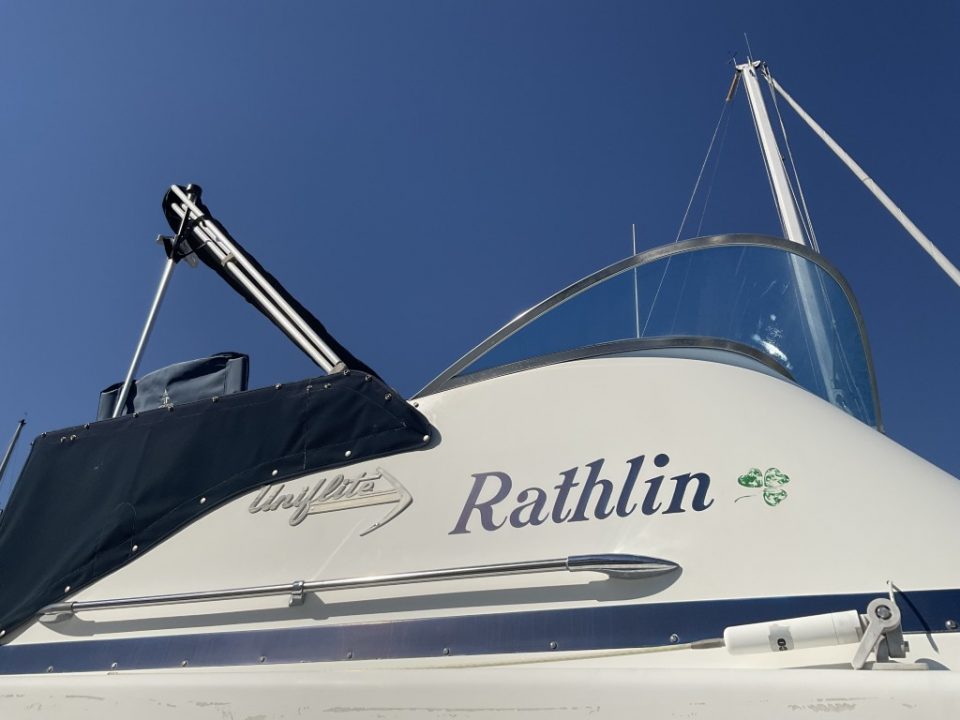 1975 Uniflite 36 Tri-Cabin Sedan Cruiser