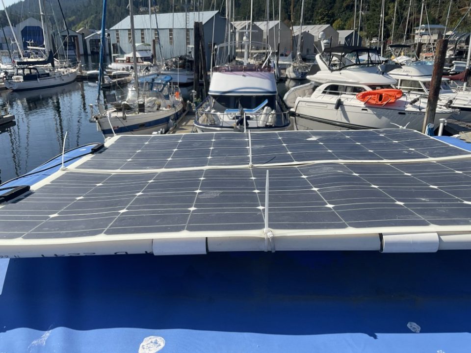 1980 Uniflite 37 Coastal Cruiser