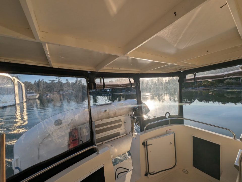 1999 Camano 31 Troll