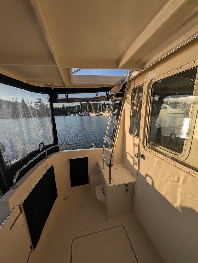 1999 Camano 31 Troll