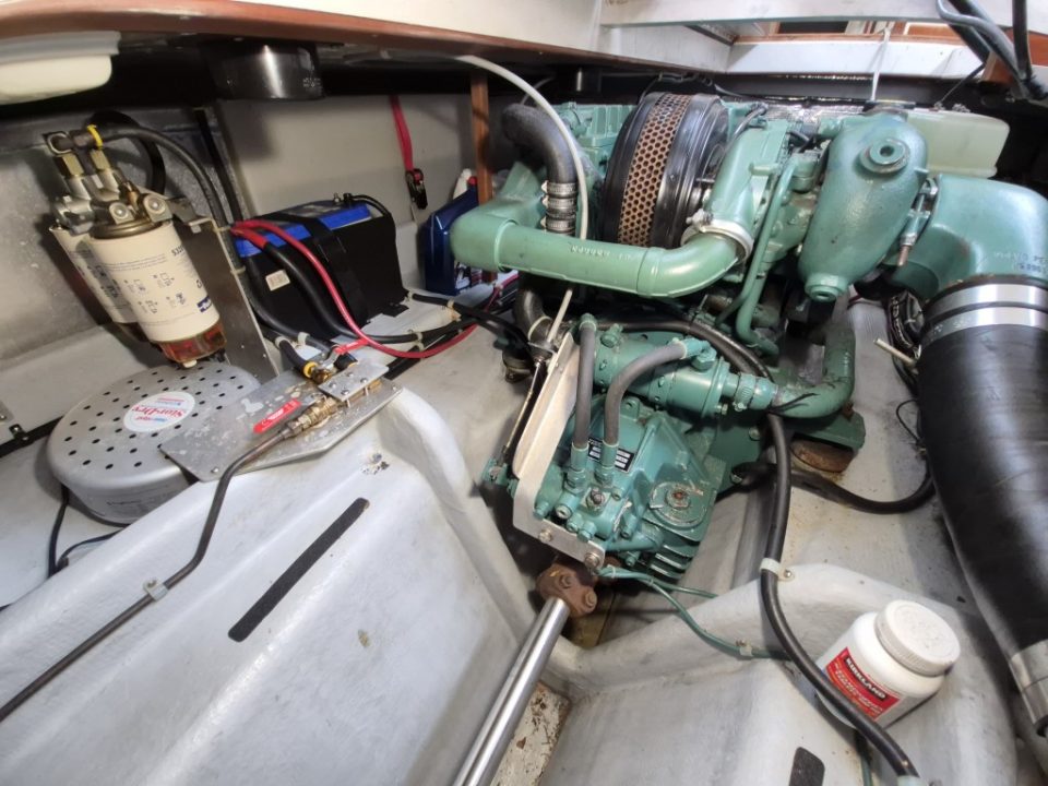 1999 Camano 31 Troll