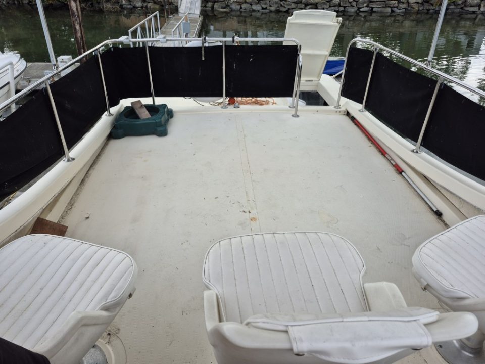 1999 Camano 31 Troll