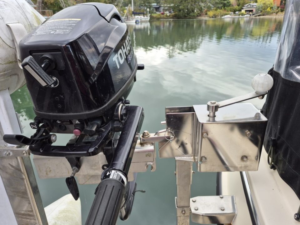 1999 Camano 31 Troll