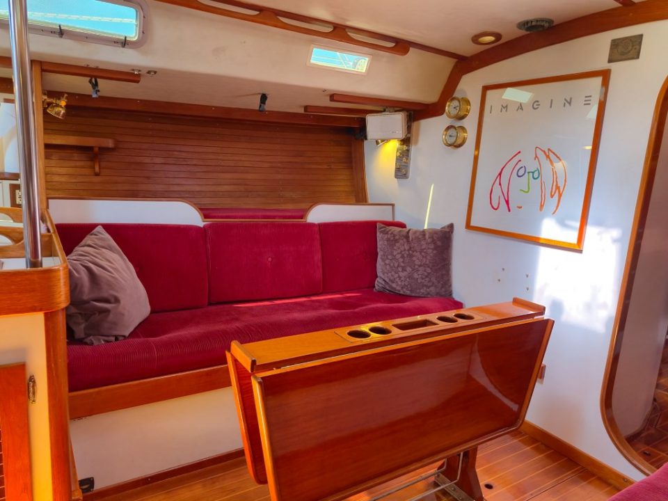 1990 J Boat 44