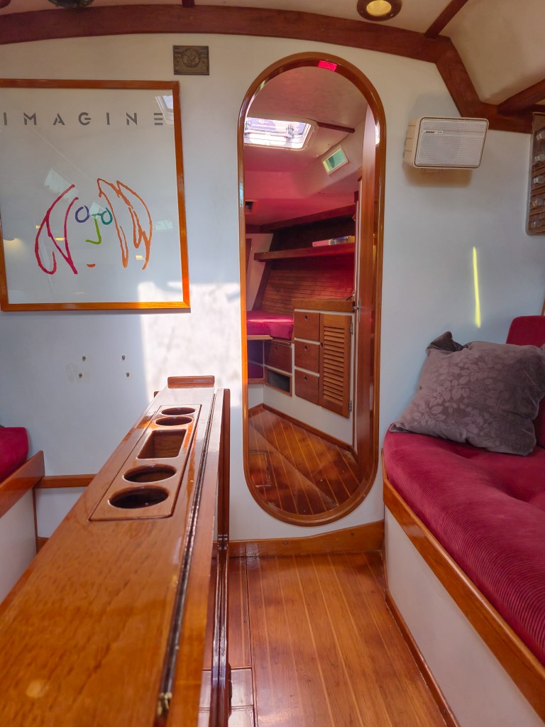 1990 J Boat 44