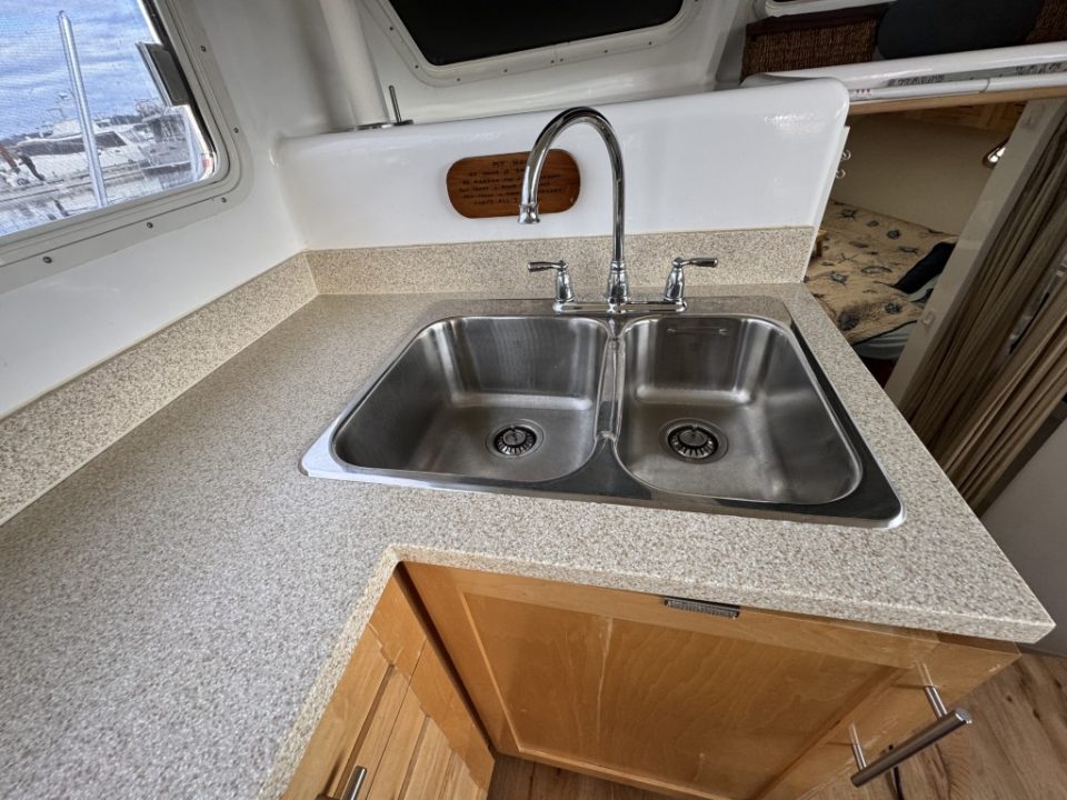 2010 Gulf Commander 44