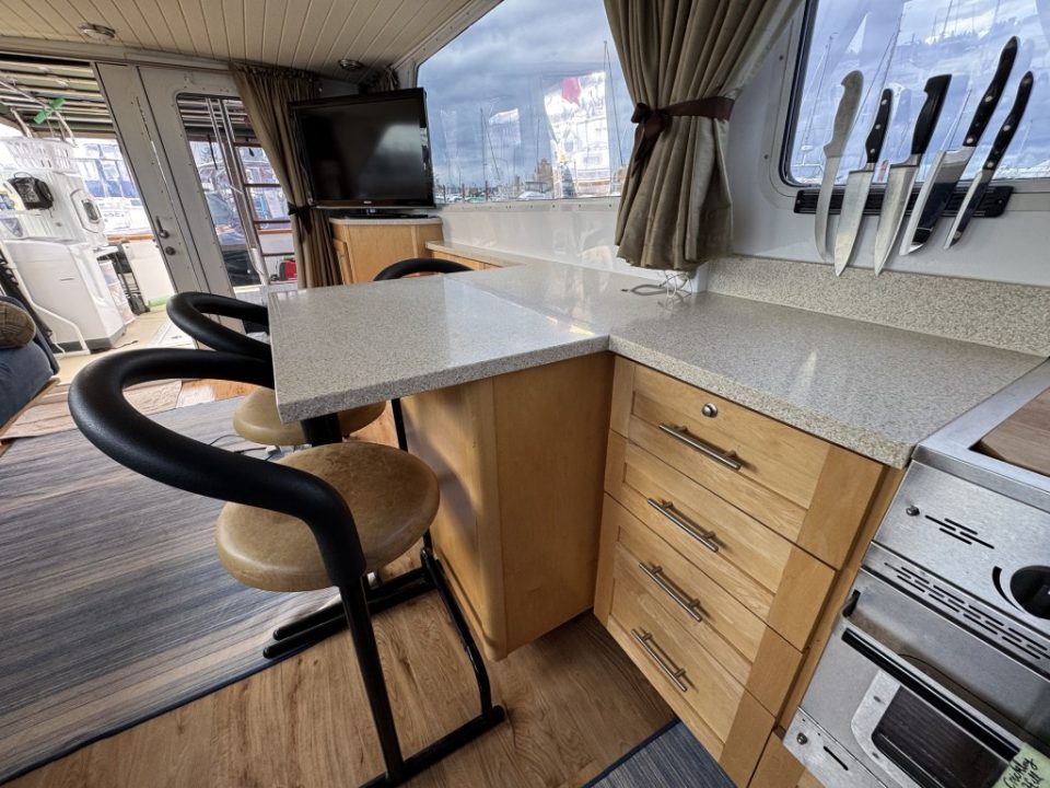 2010 Gulf Commander 44