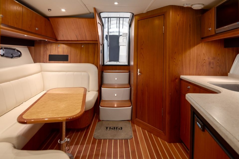 2006 Tiara Yachts 3600 Open