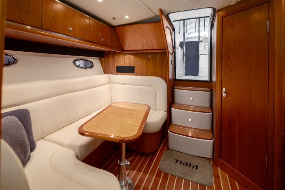 2006 Tiara Yachts 3600 Open