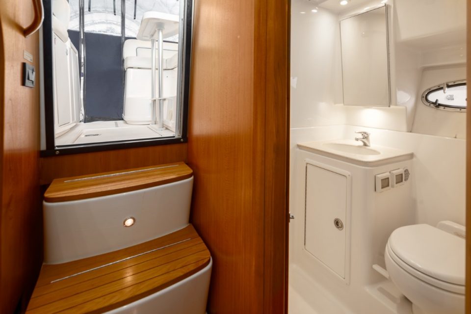 2006 Tiara Yachts 3600 Open