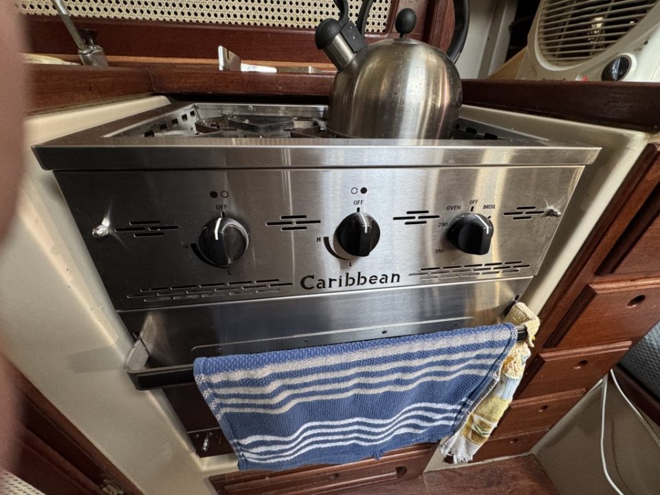 1983 Lancer Yachts 40