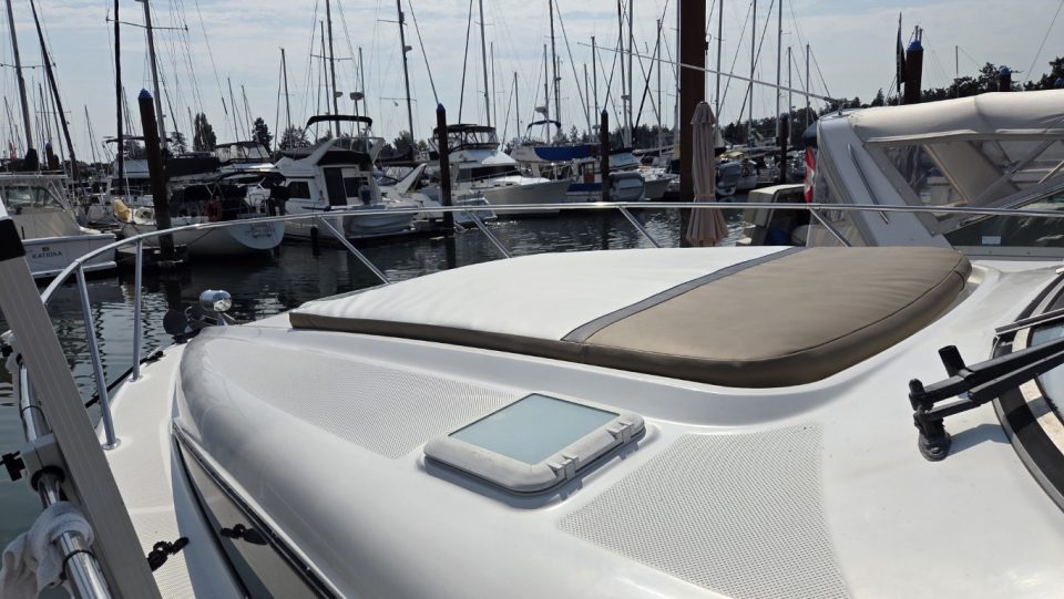 1999 Bayliner 3055 Ciera