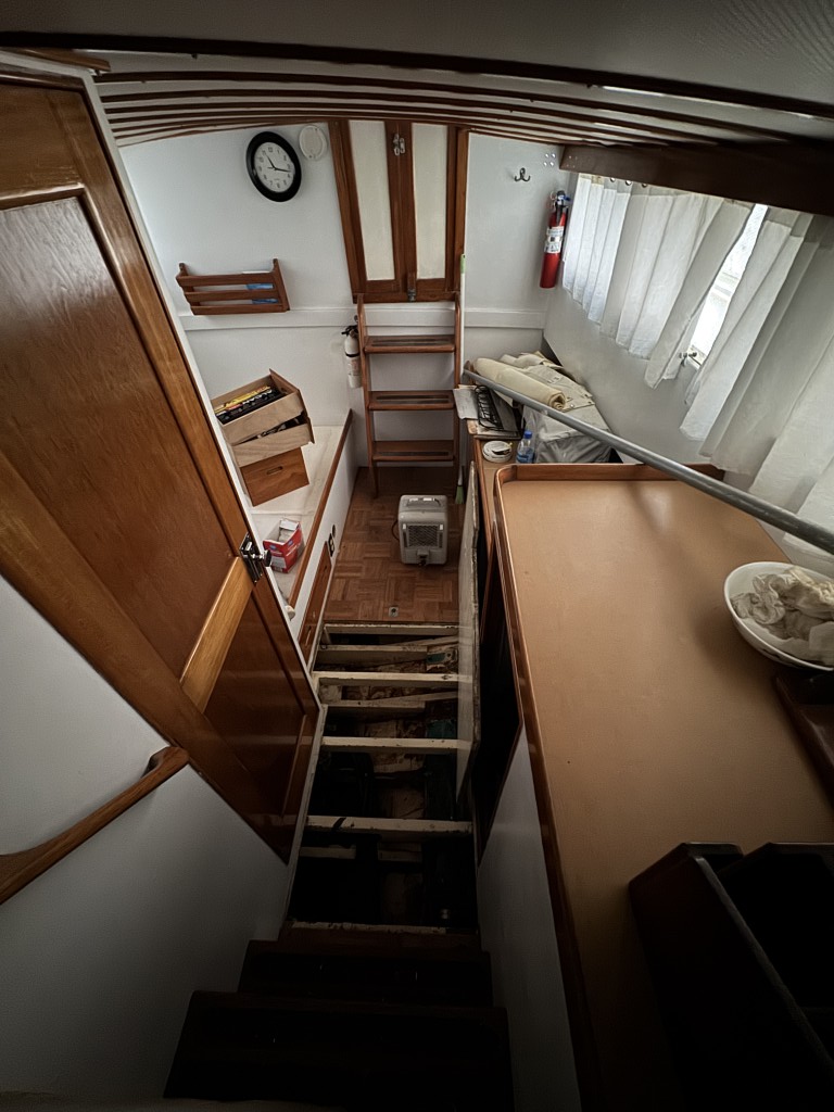 1965 Grand Banks 36 Sedan