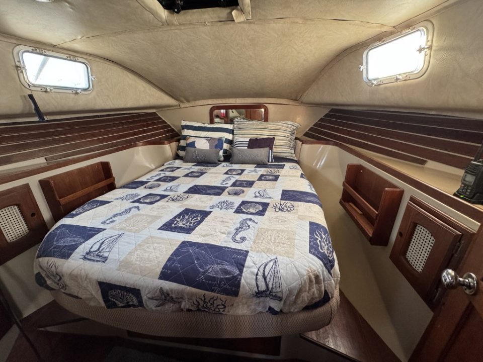 1983 Lancer Yachts 40