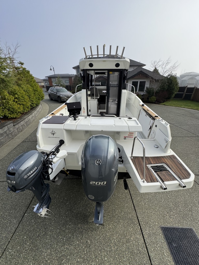 2019 Jeanneau NC Sport 795