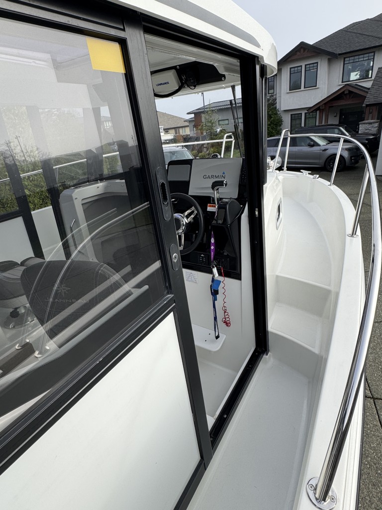 2019 Jeanneau NC Sport 795