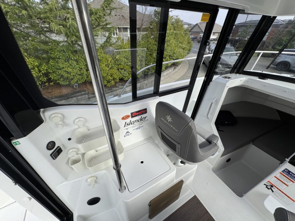 2019 Jeanneau NC Sport 795