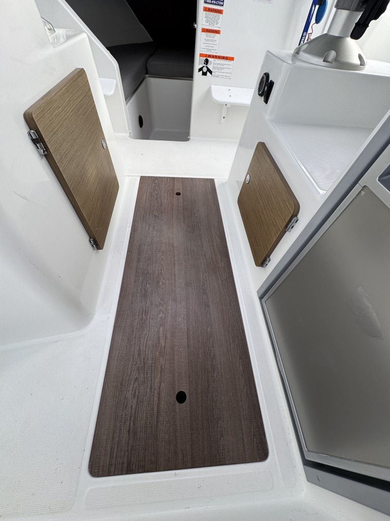 2019 Jeanneau NC Sport 795