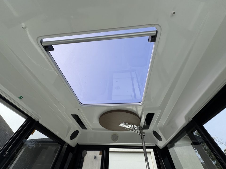 2019 Jeanneau NC Sport 795